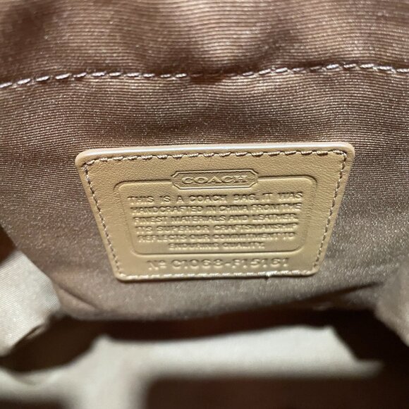 NWOT Coach Signature C XL tote bag - Picture 6 of 7